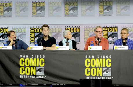 Kevin Conroy, Will Friedle, Glen Murakami, Andrea Romano, and Bruce Timm at an event for Batman Beyond (1999)