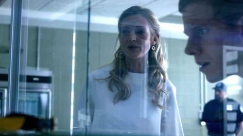 Azura Skye and Stark Sands in Minority Report (2015)