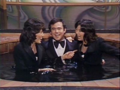 Jeff Altman, Keiko Masuda, and Mie in Pink Lady (1980)