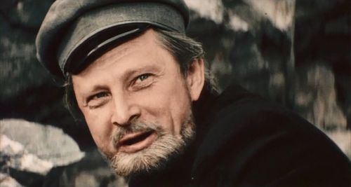 Viktor Sergachyov in Zolotaya rechka (1977)