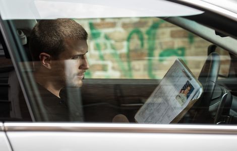 Patrick Heusinger in Jack Reacher: Never Go Back (2016)