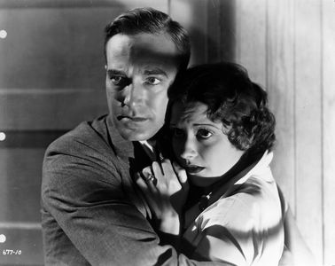 Julie Bishop and David Manners in The Black Cat (1934)