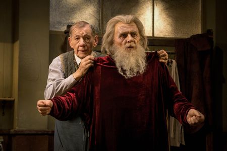 Anthony Hopkins and Ian McKellen in The Dresser (2015)