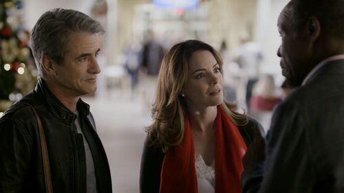 Danny Glover, Dermot Mulroney, and Kimberly Williams-Paisley in The Christmas Train (2017)