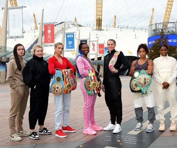 Caroline Dubois, Lauren Price, Karriss Artingstall, Claressa Shields, Mikaela Mayer, Savannah Marshall, and Alycia Baumg