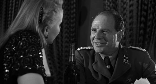 Agnieszka Krukówna and Friedrich von Thun in Schindler's List (1993)