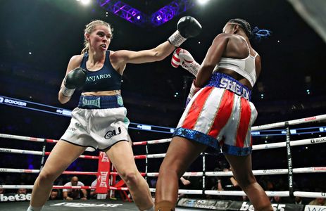 Claressa Shields and Savannah Marshall in Sky Sports World Championship Boxing: Undisputed World Middleweight Championsh