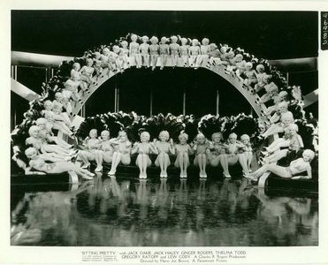 Ginger Rogers, Peaches Jackson, Mae Madison, Joyce Mathews, Anne Nagel, Helen Splane, and Thelma Todd in Sitting Pretty 