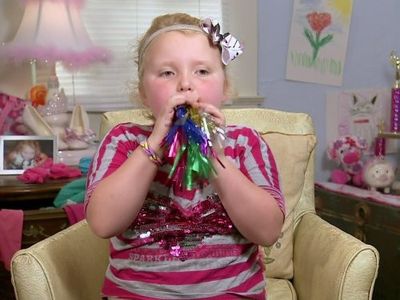 Alana Thompson in Here Comes Honey Boo Boo (2012)