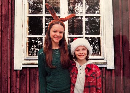 Juliette Hawk and Logan Pierce on set of Mystery on Mistletoe Lane - Langley, B.C. (2023)