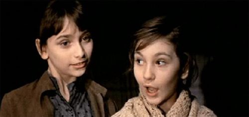 Maia Kankava and Ia Ninidze in Melodies of the Vera Quarter (1973)