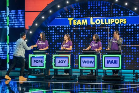 Dingdong Dantes, Pops Fernandez, Joy Ortega, Wow Henares, and Maxi Cinco in Family Feud Philippines (2022)