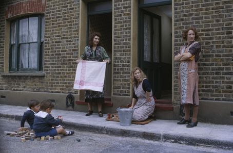 Charlotte Cornwell, Susan Fleetwood, Michael White, and Billie Whitelaw in The Krays (1990)