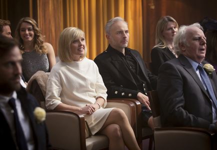 Ashley Jensen, Gary Lilburn, Jonathan Forbes, and Mark Bonnar in Catastrophe (2015)