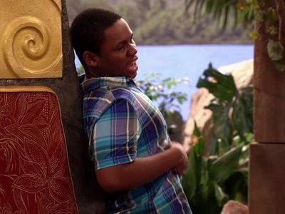 Larramie Doc Shaw in Pair of Kings (2010)