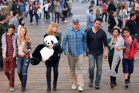 Mary McCormack, Mike O'Malley, Ricardo Chavira, Justina Machado, Aramis Knight, Ella Rae Peck, and Joseph Haro in Welcom