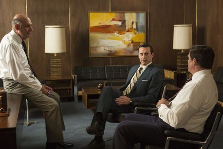 H. Richard Greene, Jon Hamm, and Paul Johansson in Mad Men (2007)