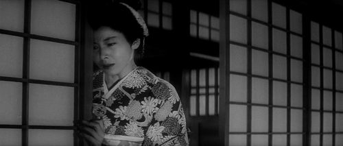 Miyuki Kuwano in Three Outlaw Samurai (1964)