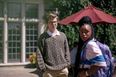 Evan Roe and Lovie Simone in Selah and the Spades (2019)