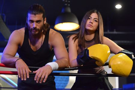 Demet Özdemir and Can Yaman in Erkenci Kus (2018)