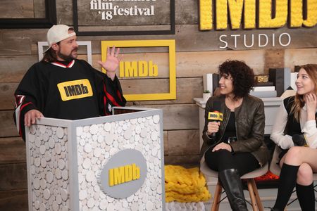 Kevin Smith, Jennifer Fox, and Isabelle Nélisse at an event for The Tale (2018)