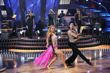 Nathan Morris, Wanya Morris, Shawn Stockman, Boyz II Men, Kym Johnson Herjavec, and Dmitry Chaplin in Dancing with the S