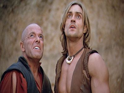 Daniel Goddard and Steven Grives in BeastMaster (1999)