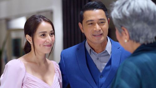 Cesar Montano and Cristine Reyes in Minsan pa nating hagkan ang nakaraan (2023)