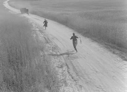 Vladimir Ivashov, Mariya Kremneva, and Antonina Maksimova in Ballad of a Soldier (1959)