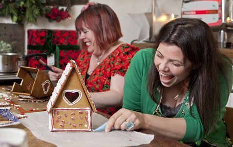 Kirstie Allsopp in Kirstie's Vintage Home (2012)