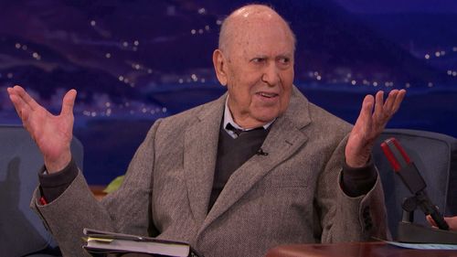 Carl Reiner in Conan (2010)