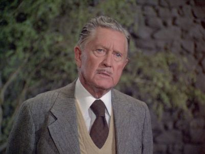 Carl Esmond in The Hardy Boys/Nancy Drew Mysteries (1977)