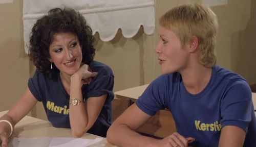 France Lomay and Diane Kelly in Six Swedish Girls in a Boarding School (1979)