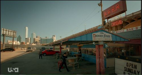 David Maldonado and Peter Gadiot in Queen of the South (2016)