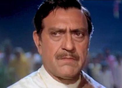 Amrish Puri in Dilwale Dulhania Le Jayenge (1995)