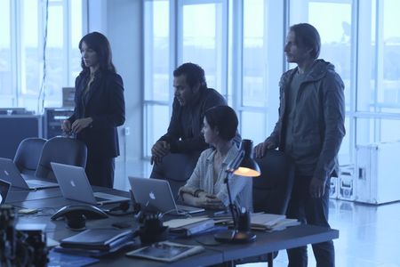 Jennifer Beals, Michael Irby, Jennifer Marsala, and James Landry Hébert in Taken (2017)