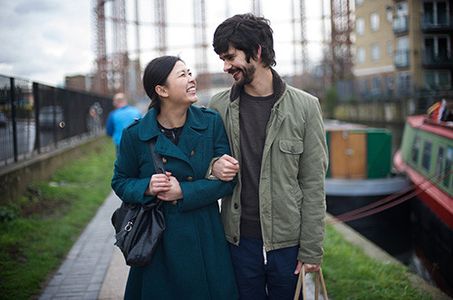 Ben Whishaw and Naomi Yang in Lilting (2014)