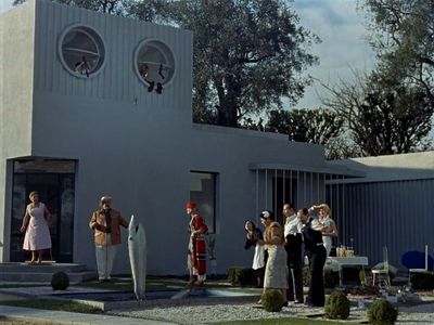 Jacques Tati, Yvonne Arnaud, Alain Bécourt, Adelaide Danieli, Lucien Frégis, Dominique Marie, Jean-François Martial, Adr