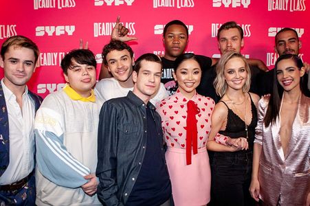 Liam James, María Gabriela de Faría, Siobhan Williams, Benjamin Wadsworth, Taylor Hickson, and Lana Condor in Deadly Cla