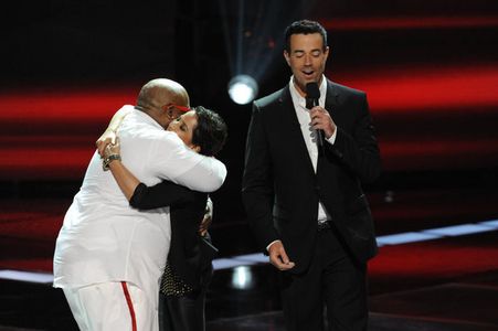 Carson Daly, CeeLo Green, and Vicci Martinez in The Voice (2011)