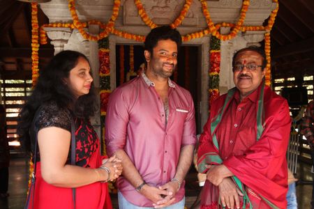 Dhananjay Atrey and Srinivasa Murthy at an event for Karshanam (2018)