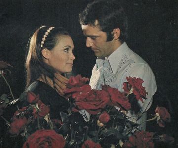 Regina Duarte and Claudio Marzo in Véu de Noiva (1969)