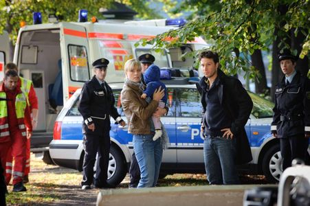 Melanie Marschke and Pablo Sprungala in Leipzig Homicide (2001)