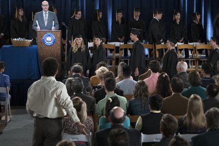 David Koechner, Stephen Tobolowsky, AJ Michalka, Troy Gentile, Hayley Orrantia, and Niko Guardado in The Goldbergs (2013