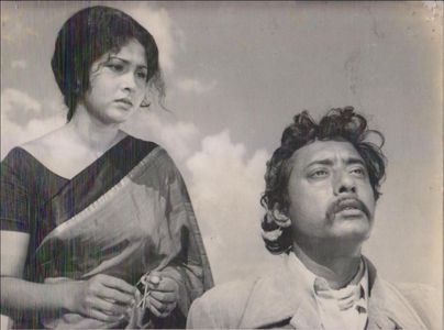 Rosy Samad and Anwar Hossain in Shurjo Shongram (1979)