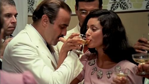 Sonia Braga and Mauro Mendonça in Dona Flor and Her Two Husbands (1976)