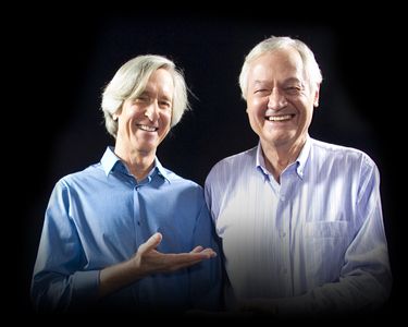 Roger Corman and Mick Garris in Post Mortem with Mick Garris (2009)