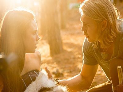 Austin Butler and Poppy Drayton in The Shannara Chronicles (2016)