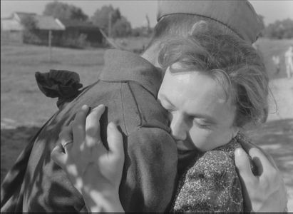 Vladimir Ivashov and Antonina Maksimova in Ballad of a Soldier (1959)