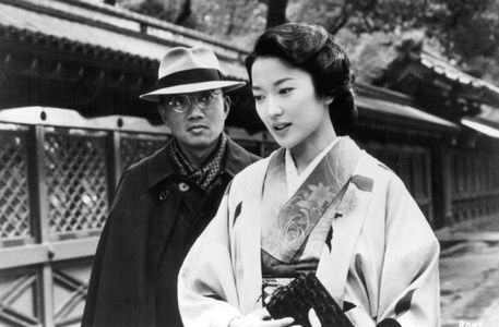 Michiko Hada and Naoto Takenaka in Rampo (1994)